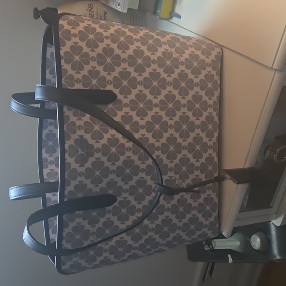 Purse - Picture 4 of 4